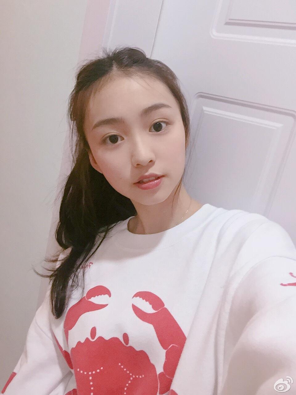 清新甜美网红Duebass 2017年看过最正的妹