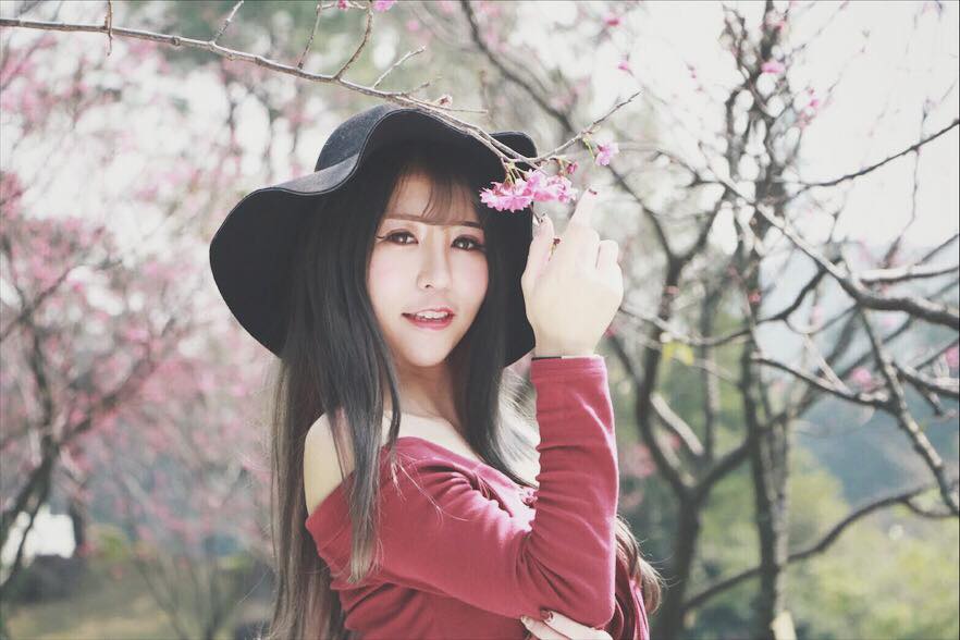 中泰混血儿雨葳Bella 五官精致皮肤白皙