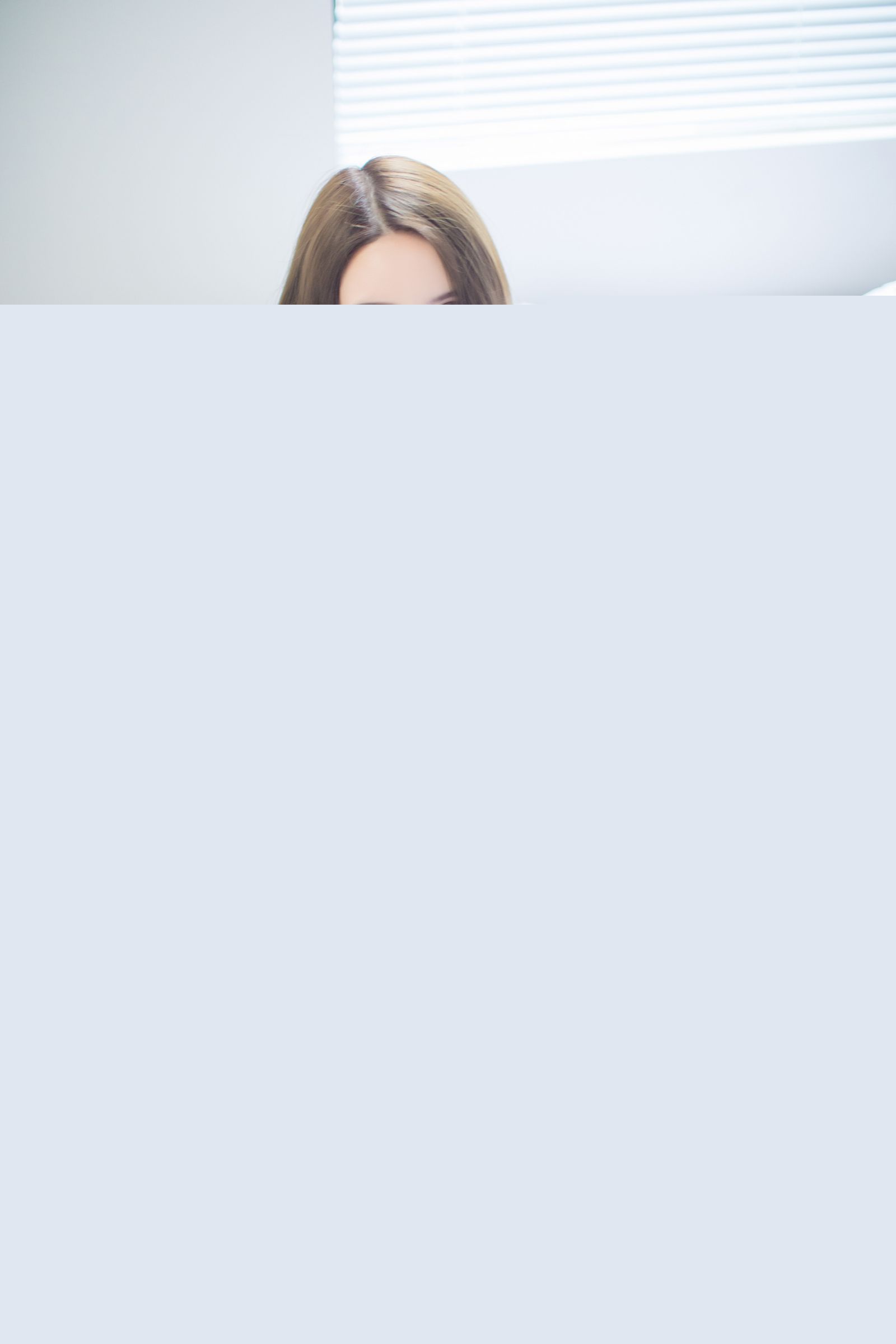性感女神SOLO尹菲 紫色的情趣内衣