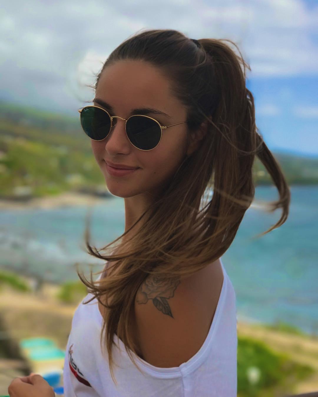 法国甜心Axelle Pruneaux 爱笑的眼睛会勾人