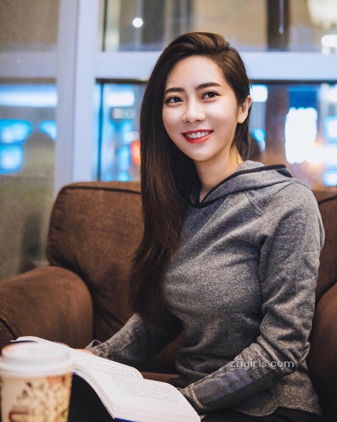 好凶!健身房惊见运动妹!浑圆白皙丰满有型
