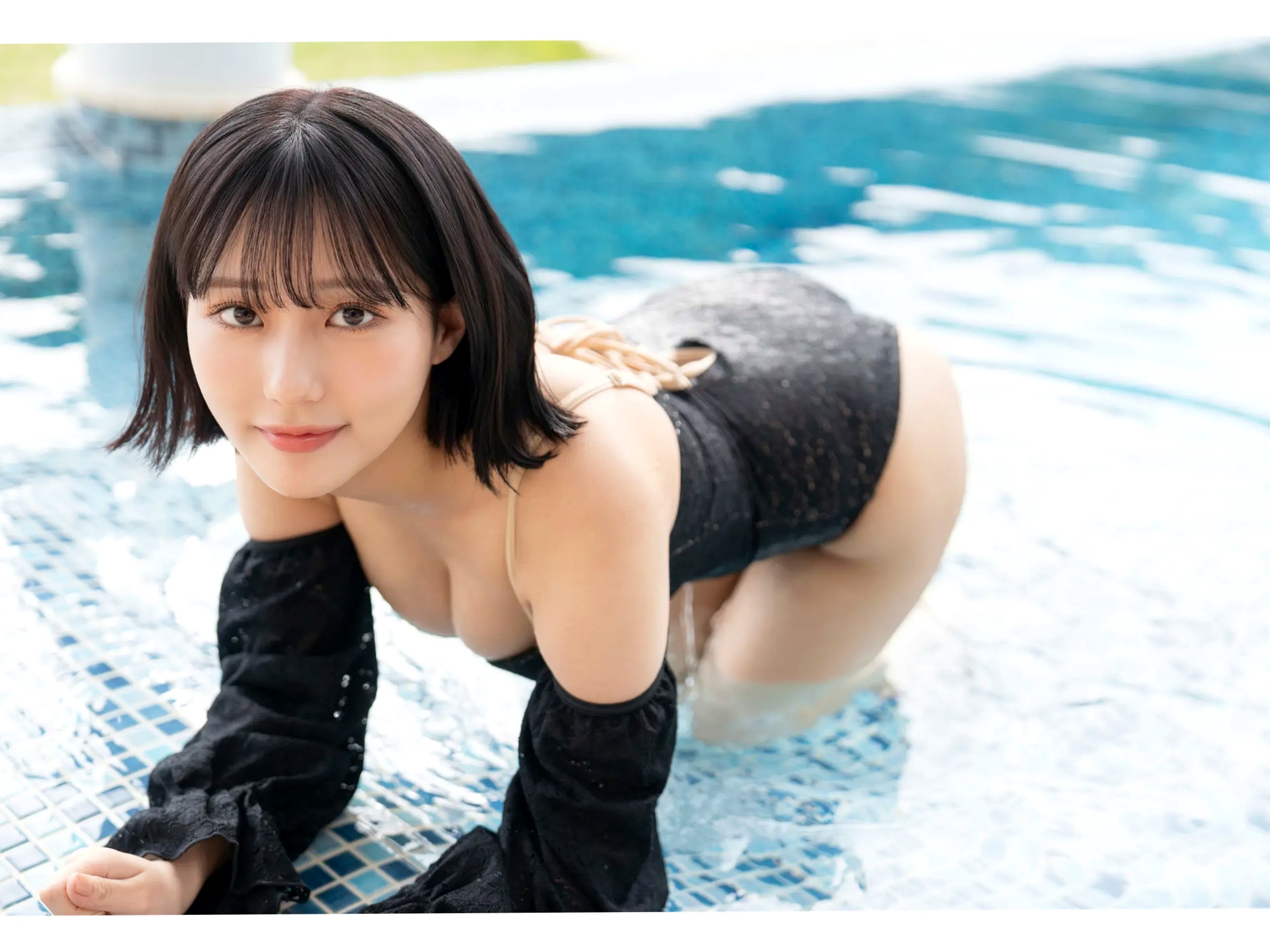 田中美久 - Sweet Escape 日本清新家居海边美腿写真