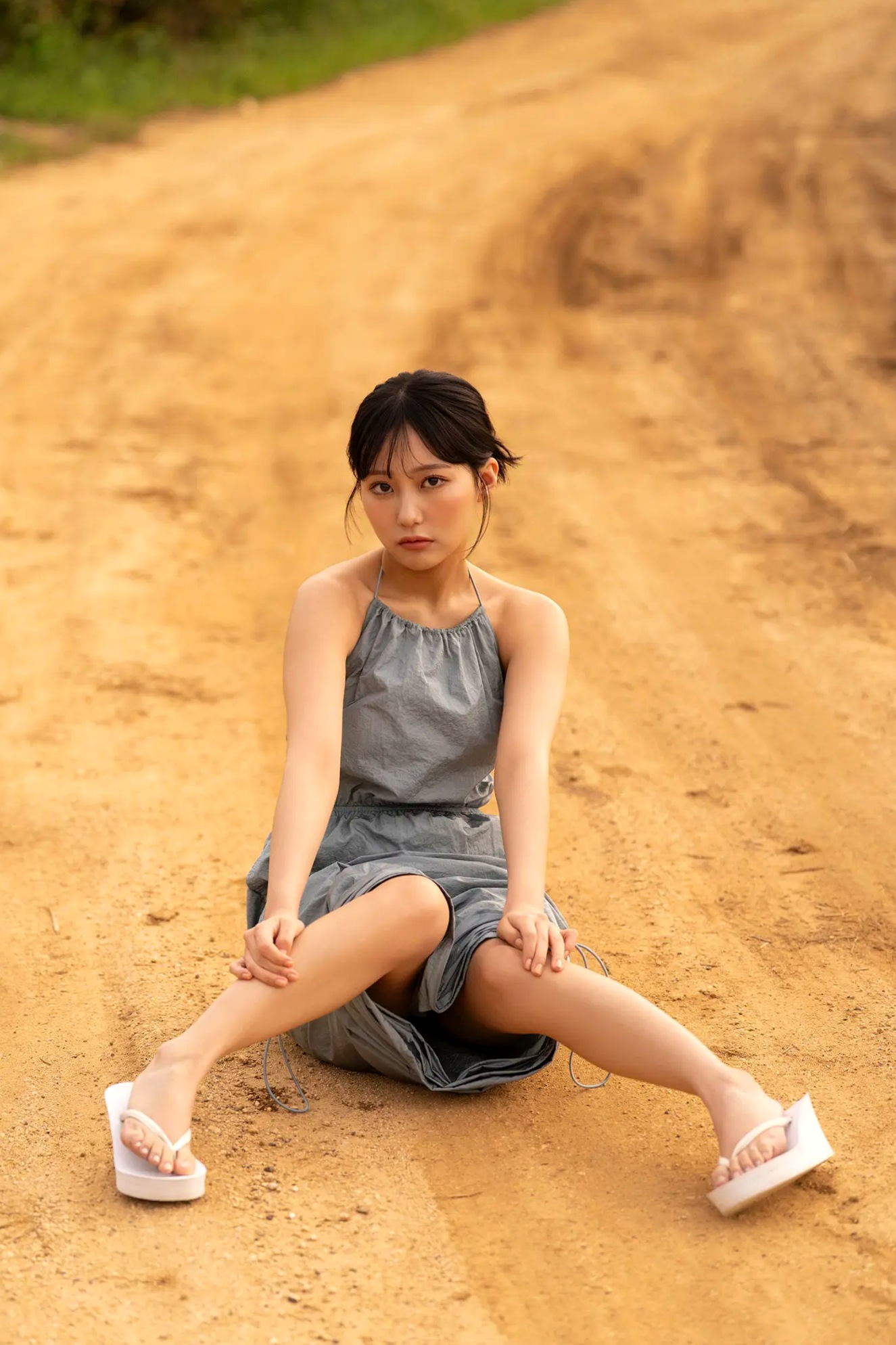 田中美久 - Sweet Escape 日本清新家居海边美腿写真