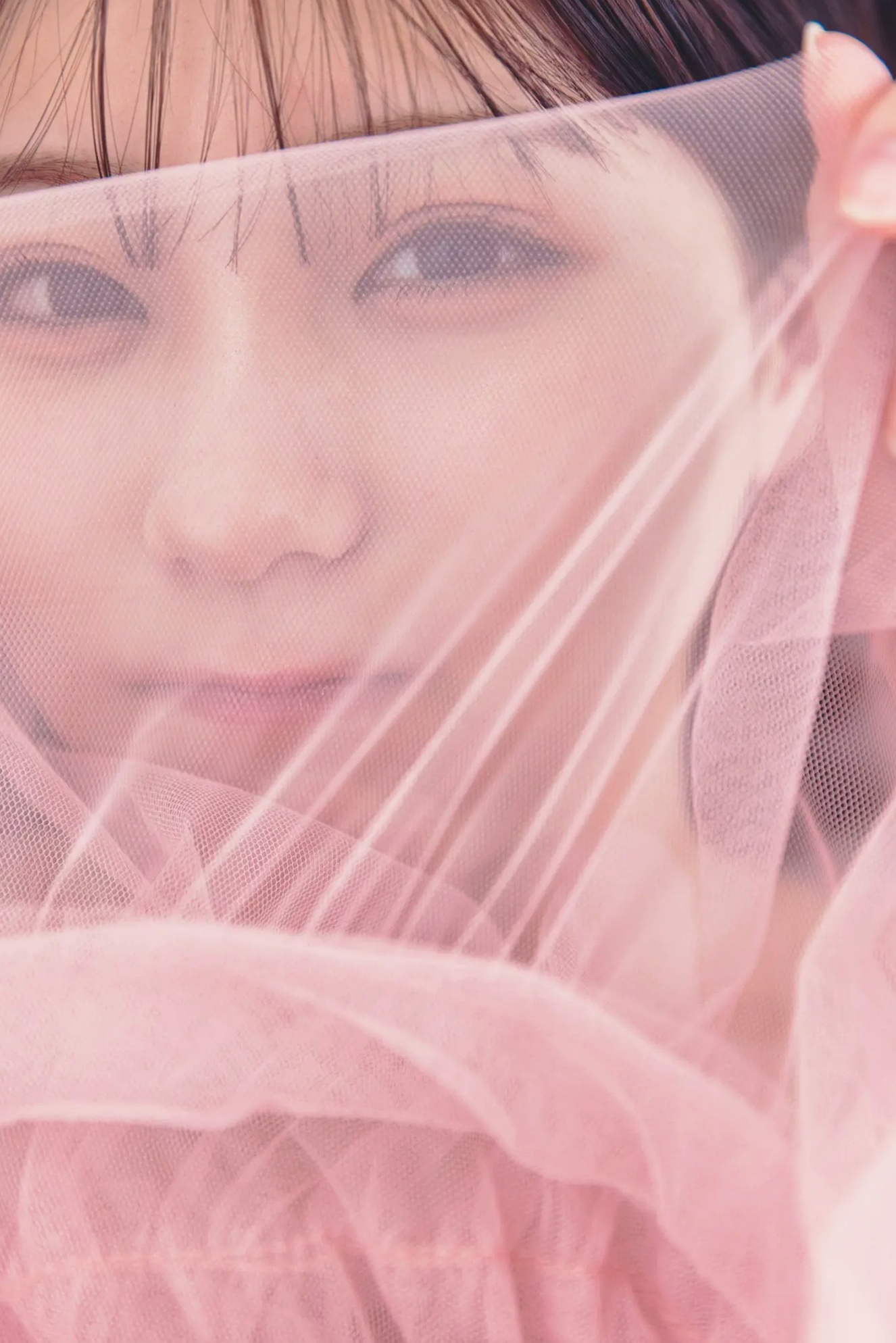 田中美久 - Endless Shine ―終わらない輝き― 浴室泳池比基尼与粉纱清纯性感写真
