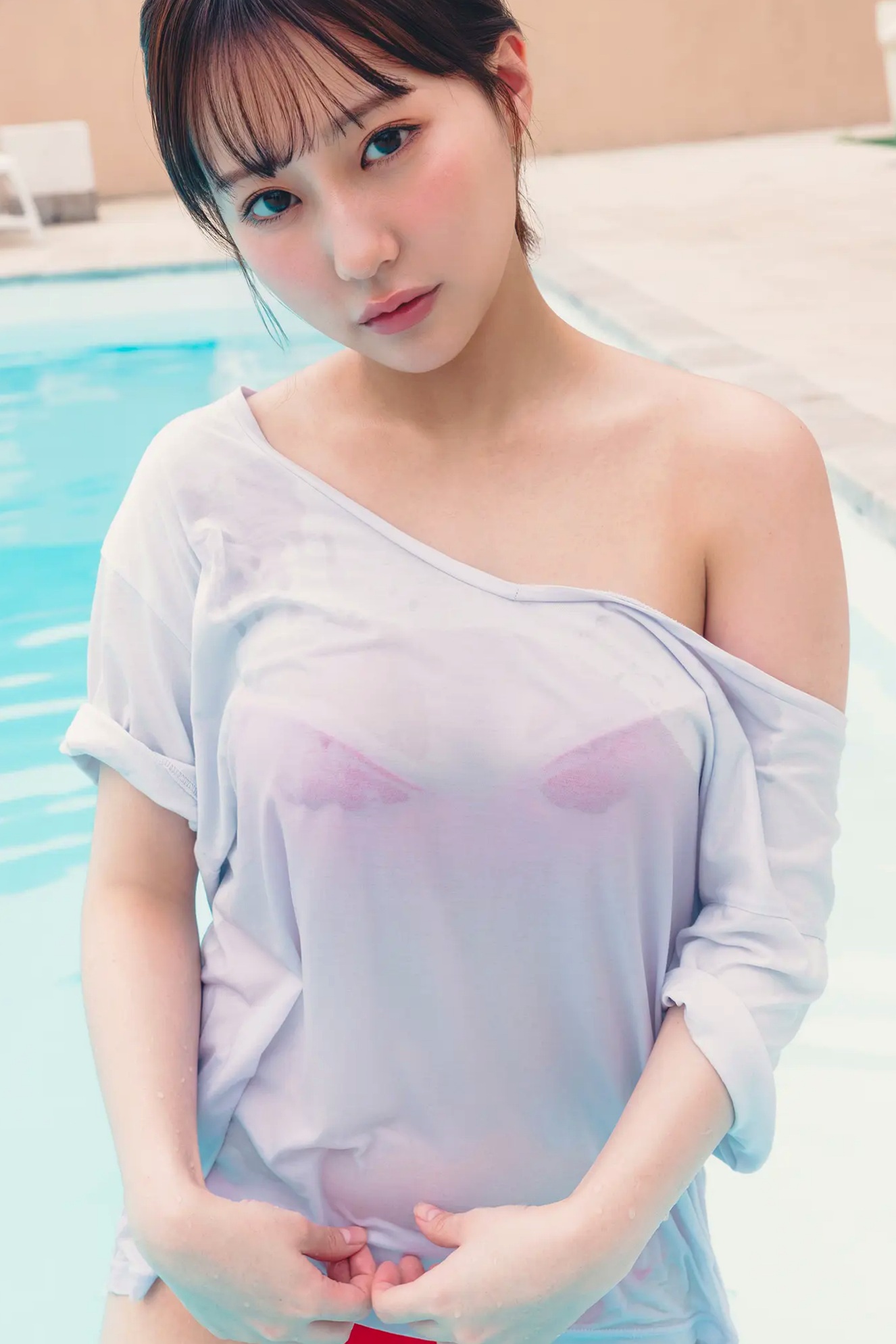 田中美久 - Endless Shine ―終わらない輝き― 浴室泳池比基尼与粉纱清纯性感写真