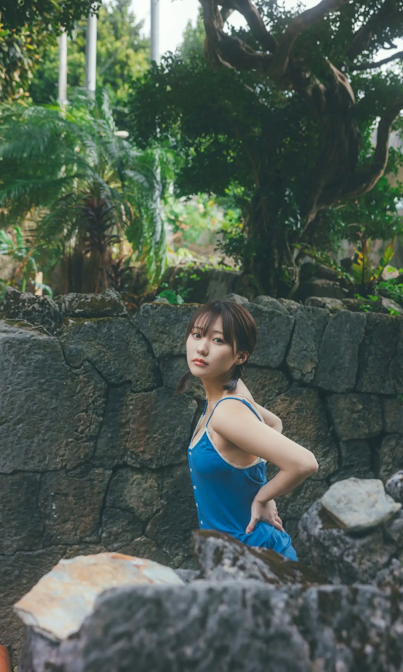 田中美久 - キミの街まで 海边沙滩红色比基尼与性感私房写真
