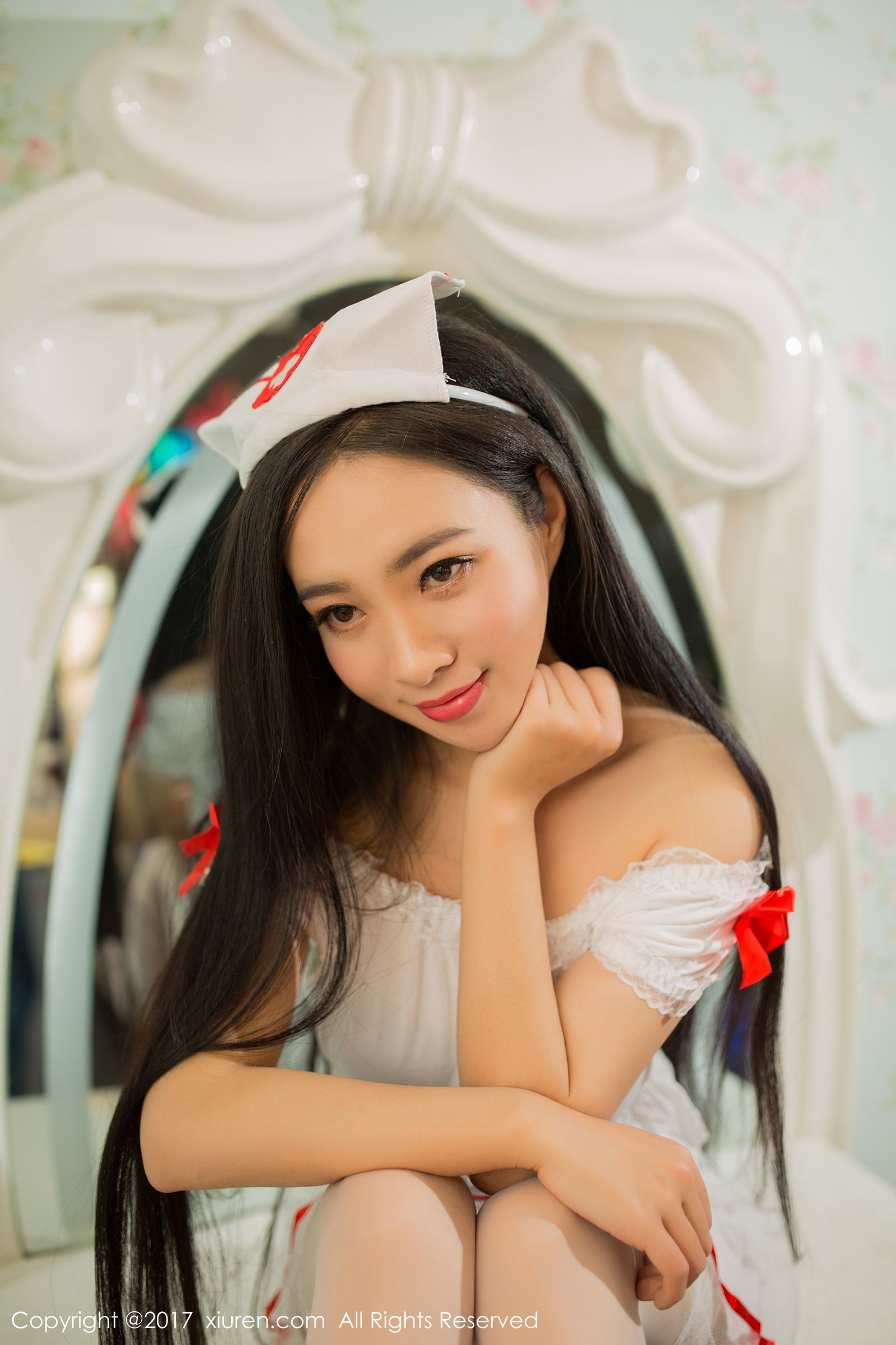 新人模特艾儿521 性感护士制服
