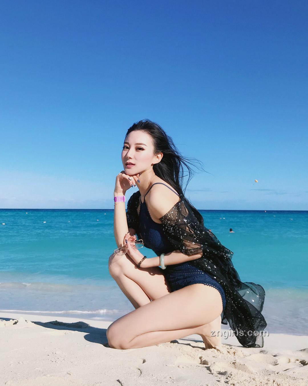 美腿界的天菜!留外高学历正妹看不腻!曲线太喷火!