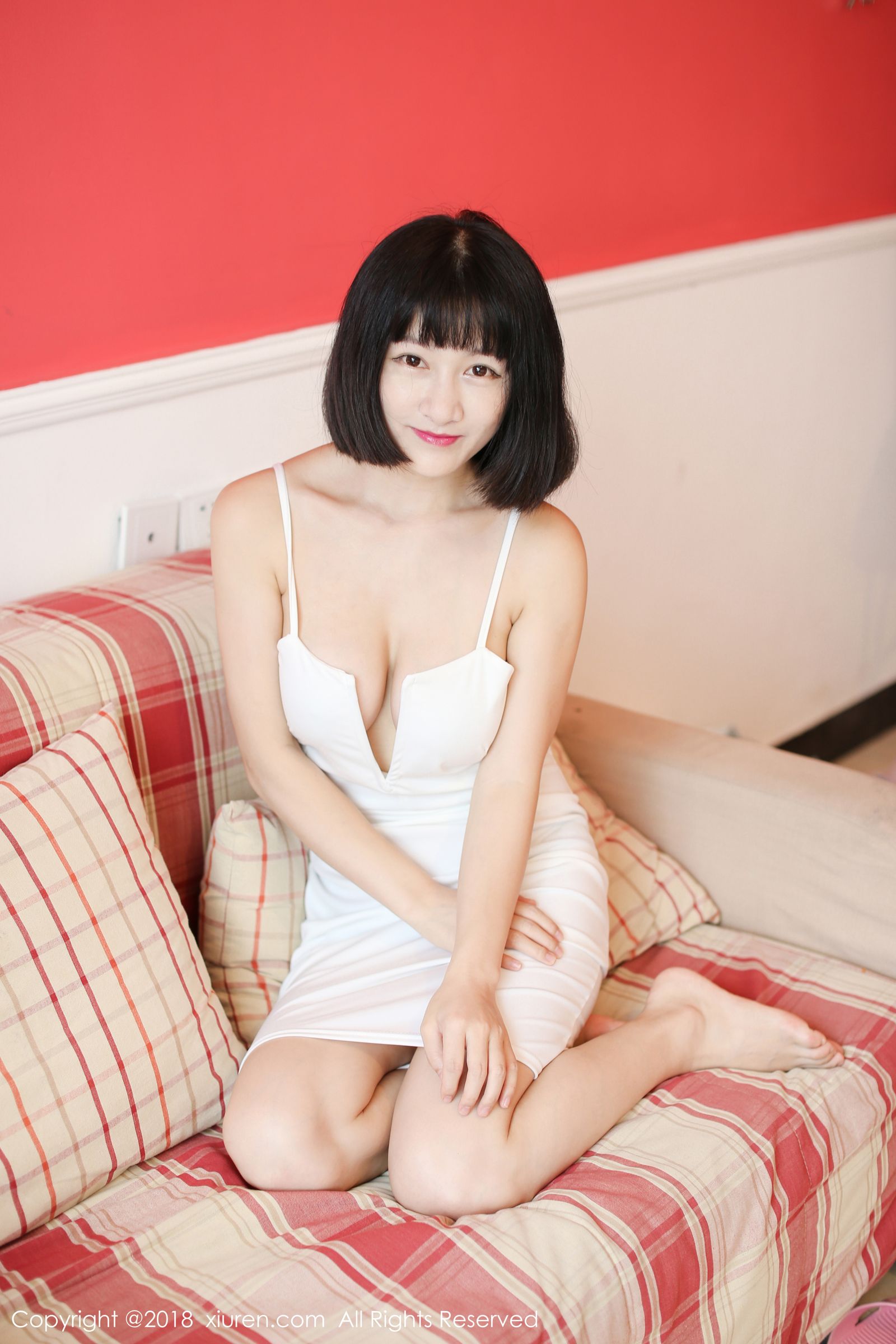 新人模特小探戈 酥胸似银玉体浑雪