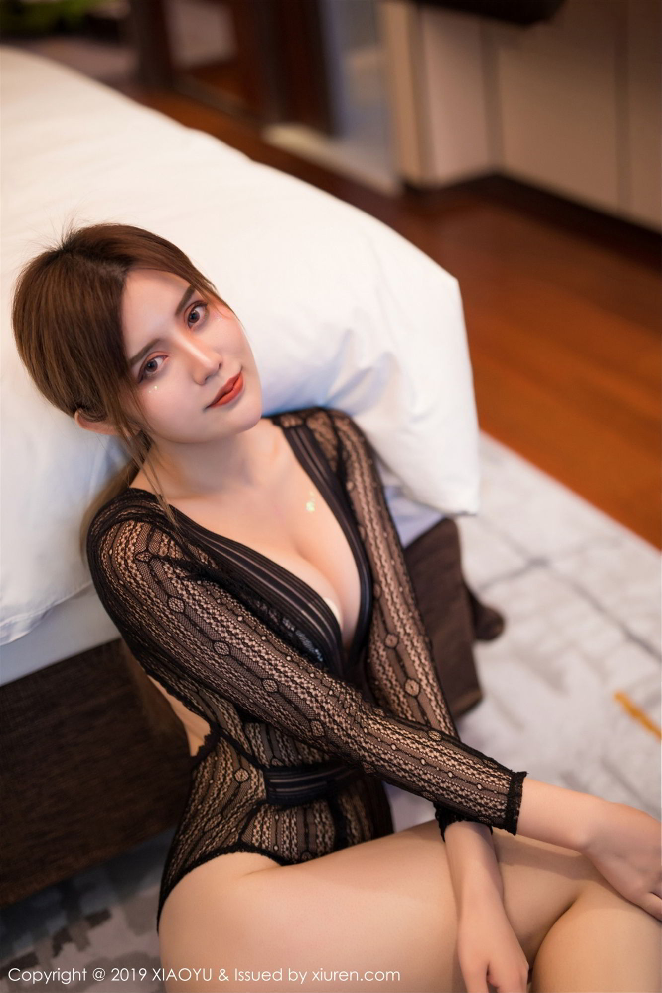 女神模特卓娅祺 私房魅惑臀部际线