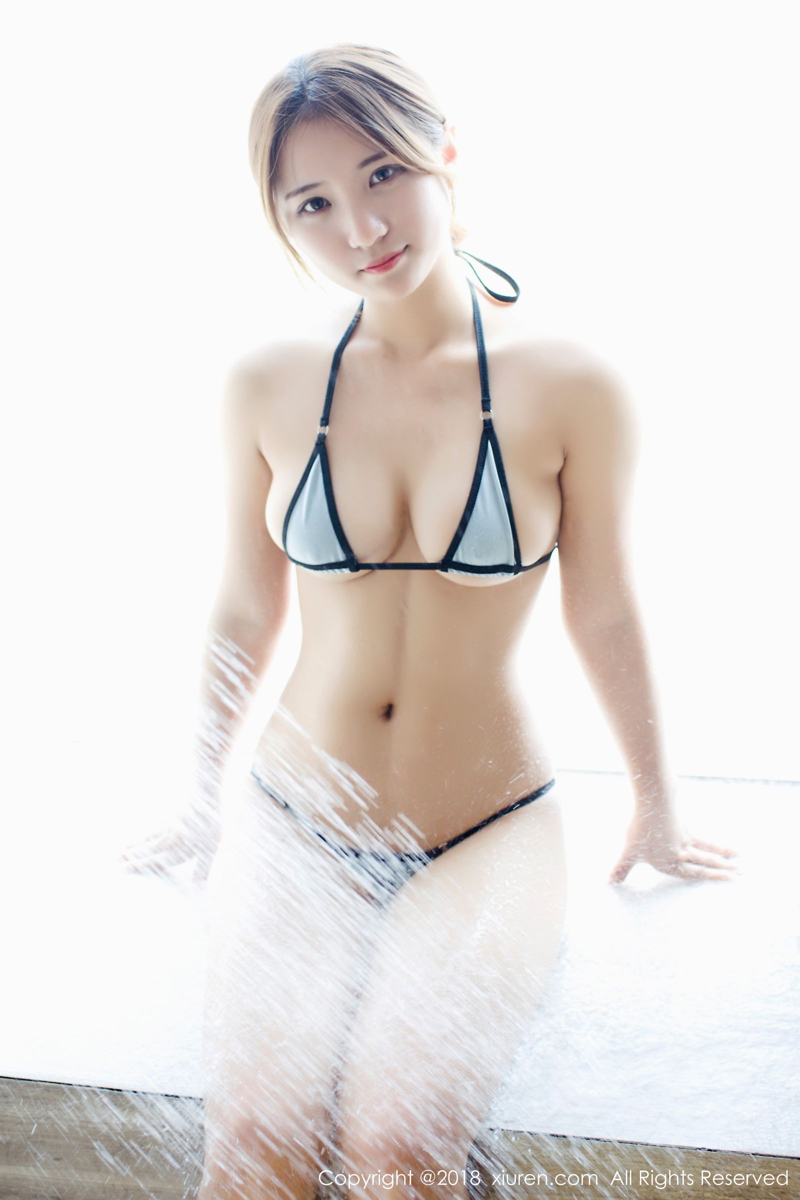 娇俏美模久久Aimee 蓝色比基尼蕾丝女仆