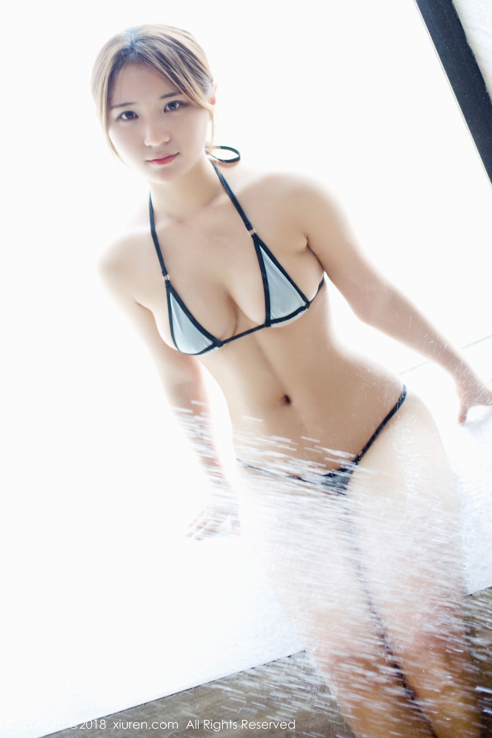 娇俏美模久久Aimee 蓝色比基尼蕾丝女仆