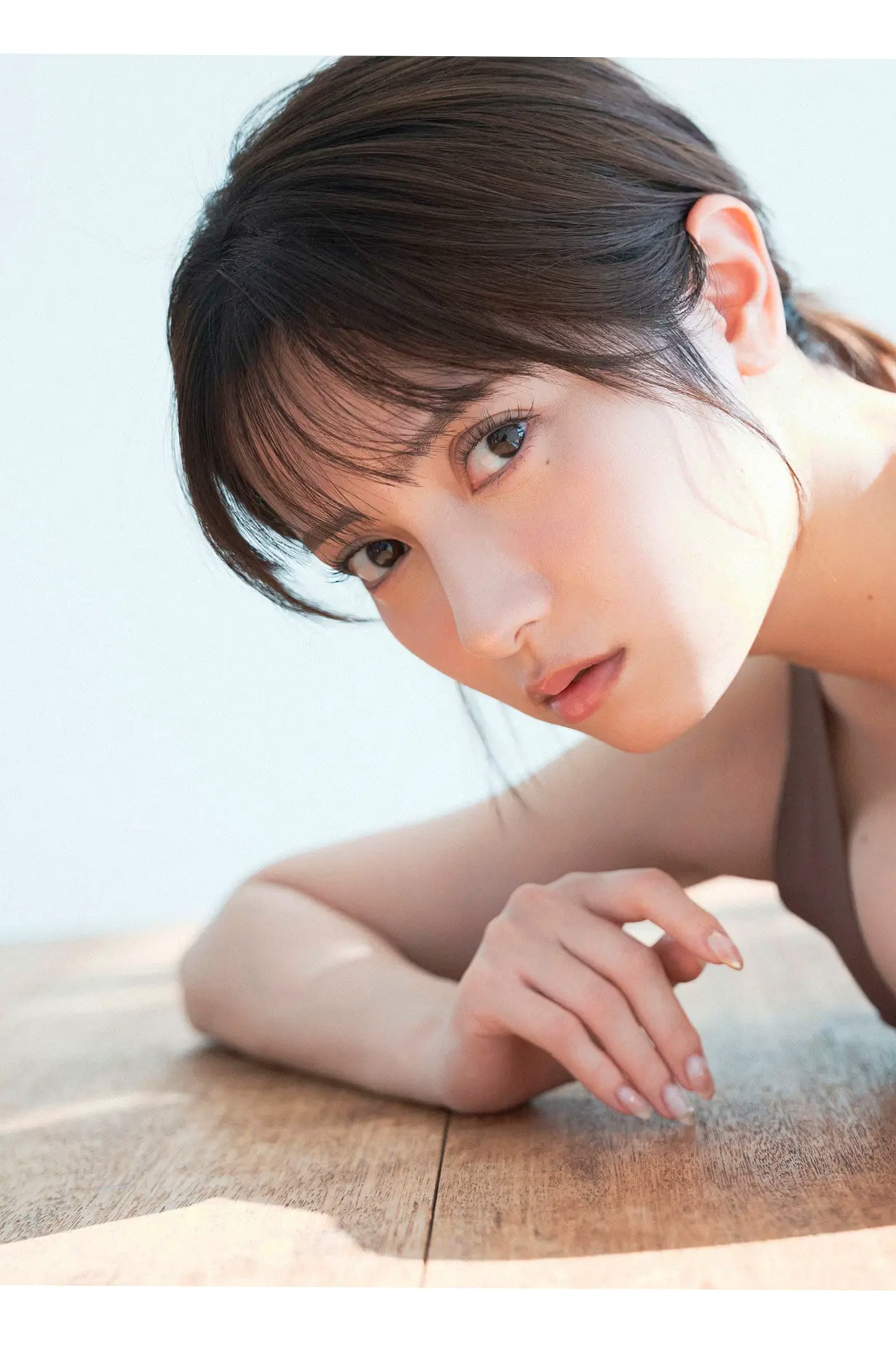 桃月なしこ - Queen of Beauty 日系性感比基尼与阳光清新写真