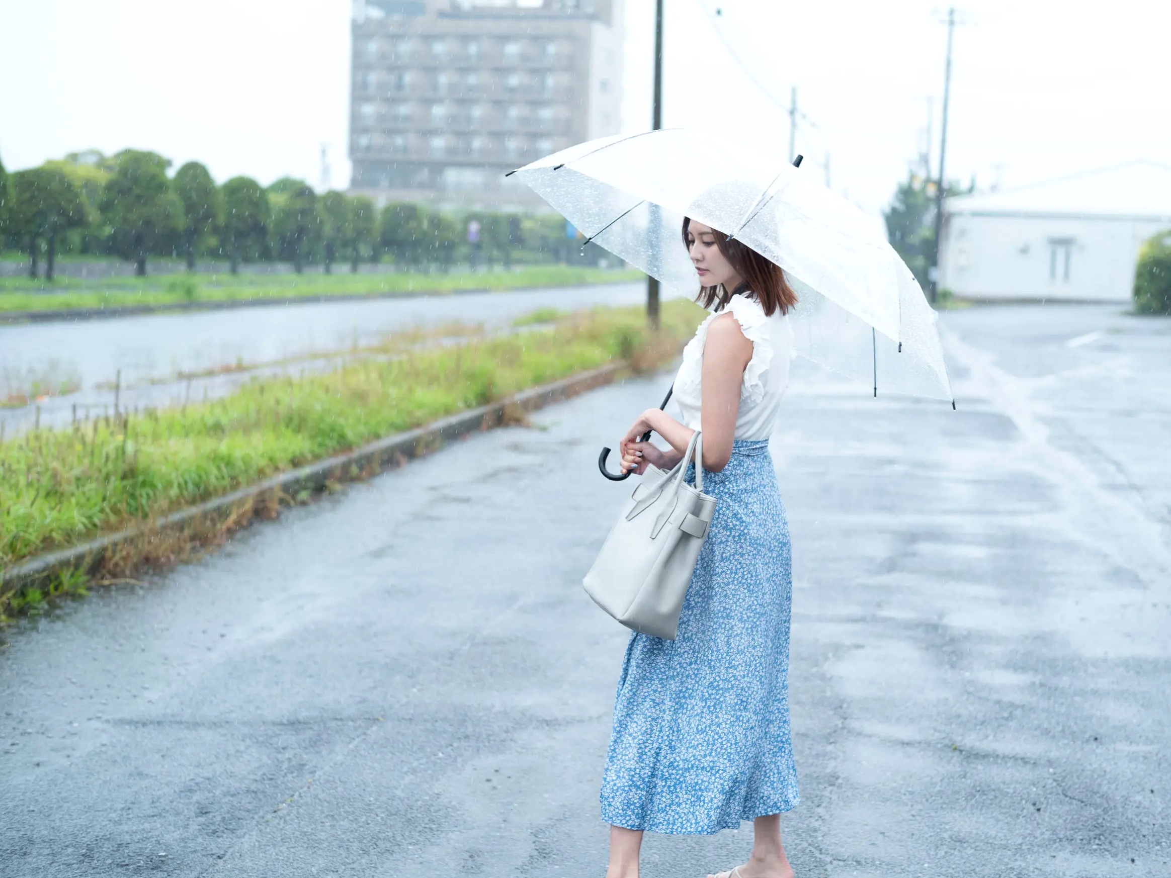 林ゆめ - 夕立の宿 日式旅馆半露和服内衣性感写真