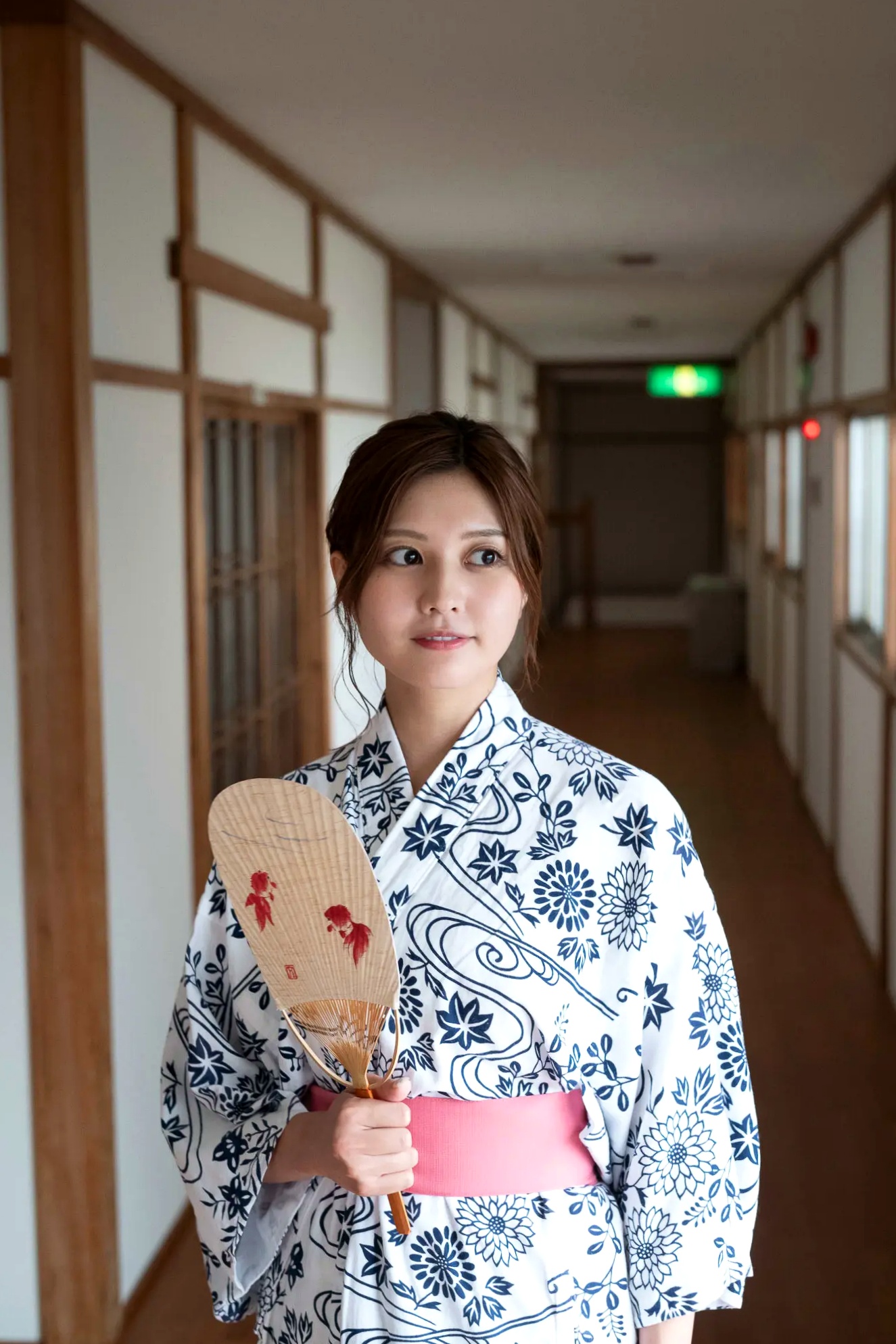 林ゆめ - 夕立の宿 日式旅馆半露和服内衣性感写真