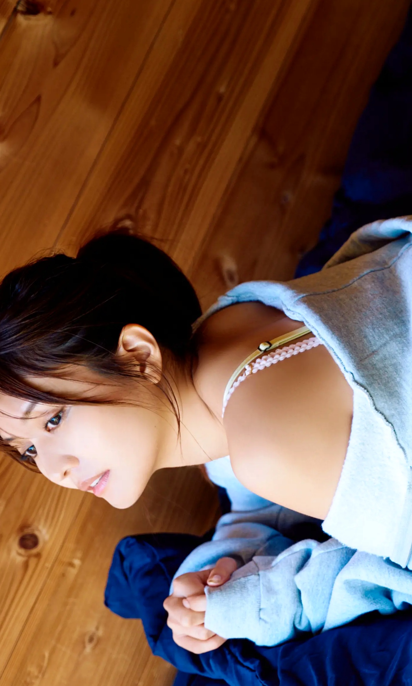 林ゆめ - 目醒メ 日系性感比基尼与蕾丝内衣写真 阳光海边私房女神