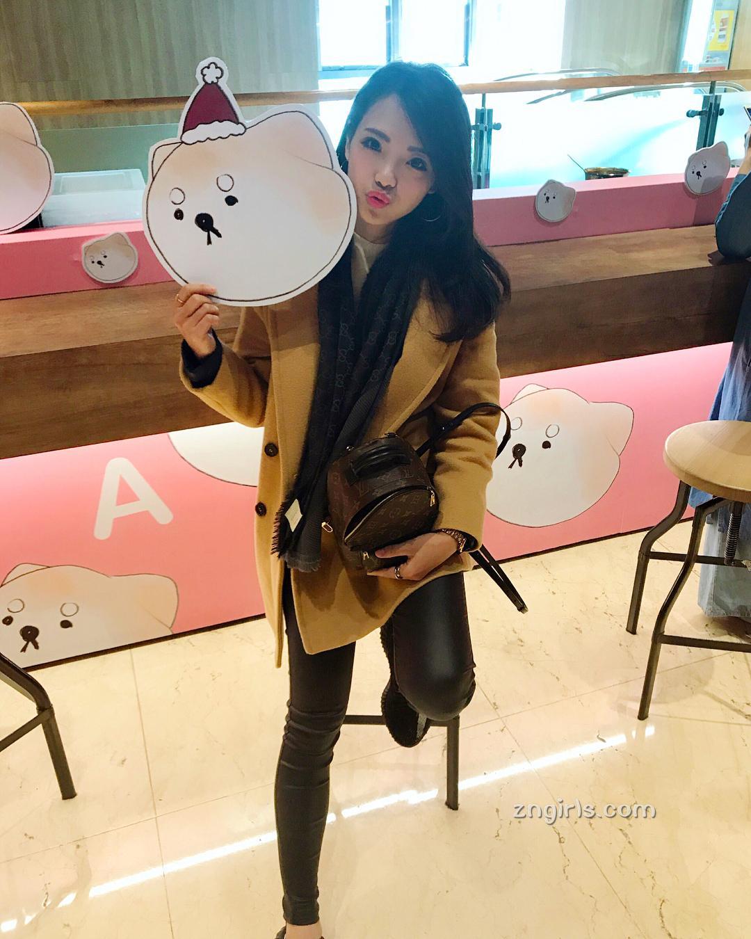 鼎泰丰正妹员工「黄淑萌」 比基尼爆出大白包子!