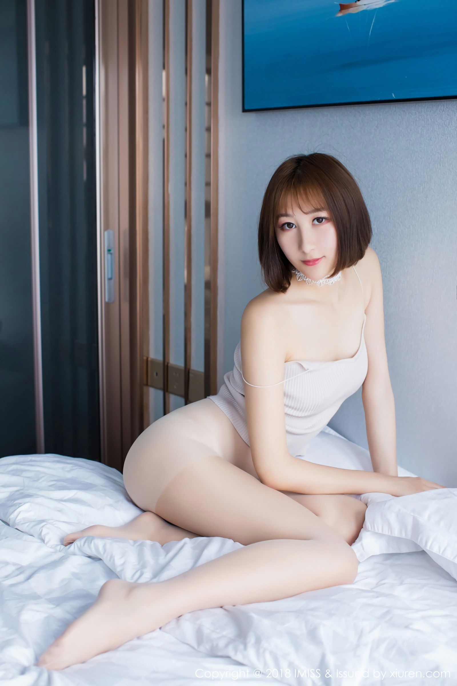 深航空姐九尾Ivy 镜头面秀笔直玉足