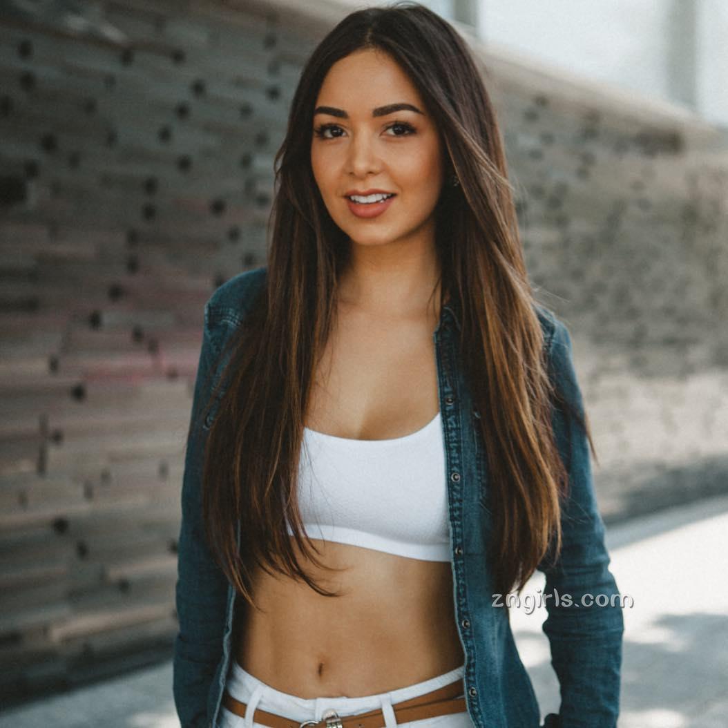 墨西哥美人CaELiKe 千万Youtuber女神