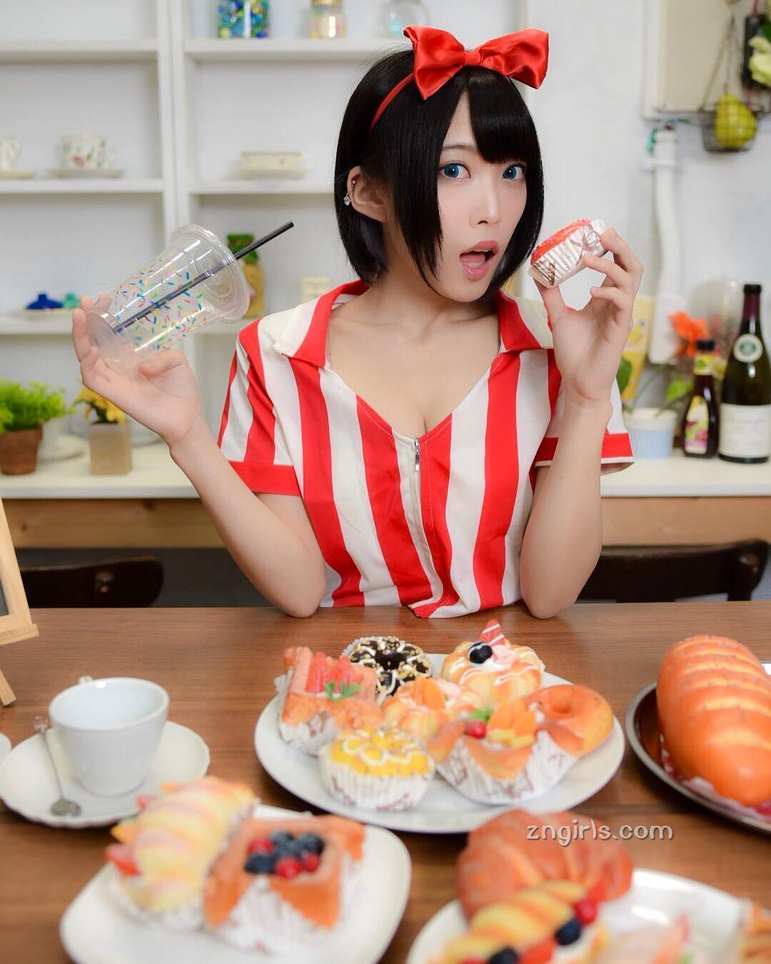 泳装忍者是她!弹奏高手山吹りょう
