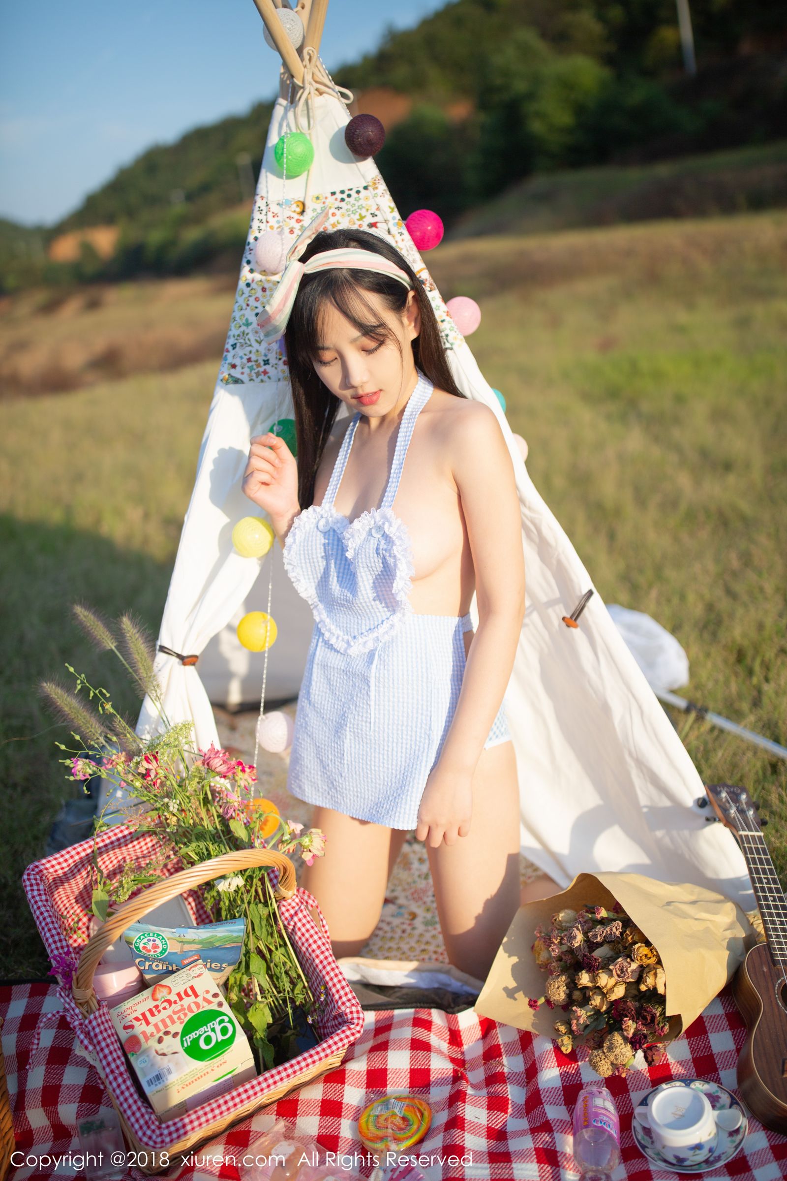 新晋女神徐微微 清纯厨娘轻解罗衫