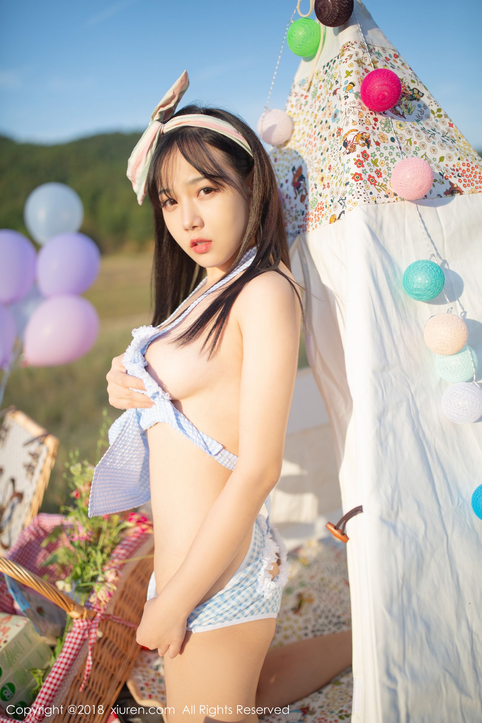 新晋女神徐微微 清纯厨娘轻解罗衫