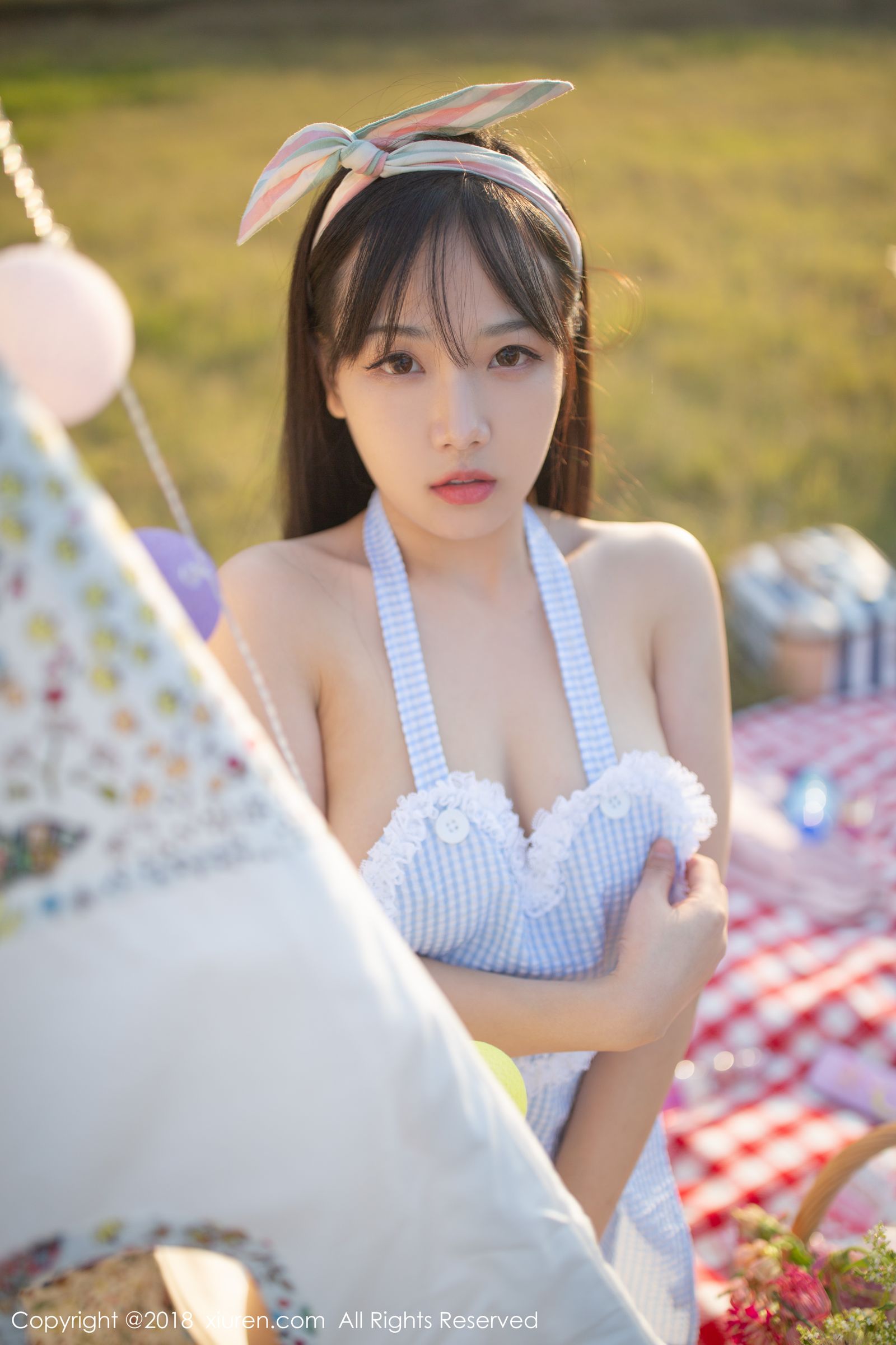 新晋女神徐微微 清纯厨娘轻解罗衫