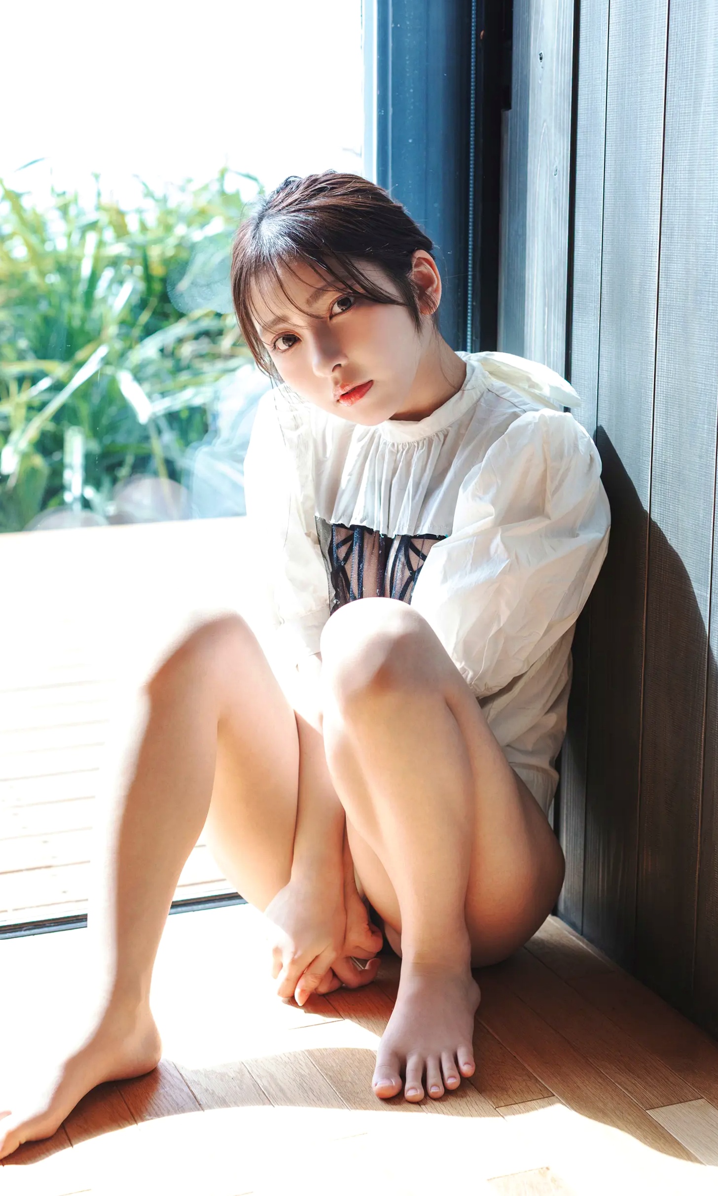 十味《夢よ醒めないで》日系性感比基尼写真 泳池海滨清纯美胸尤物