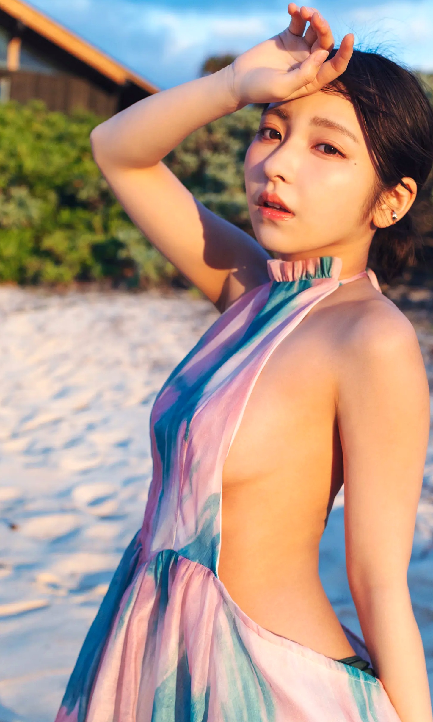 十味《夢よ醒めないで》日系性感比基尼写真 泳池海滨清纯美胸尤物