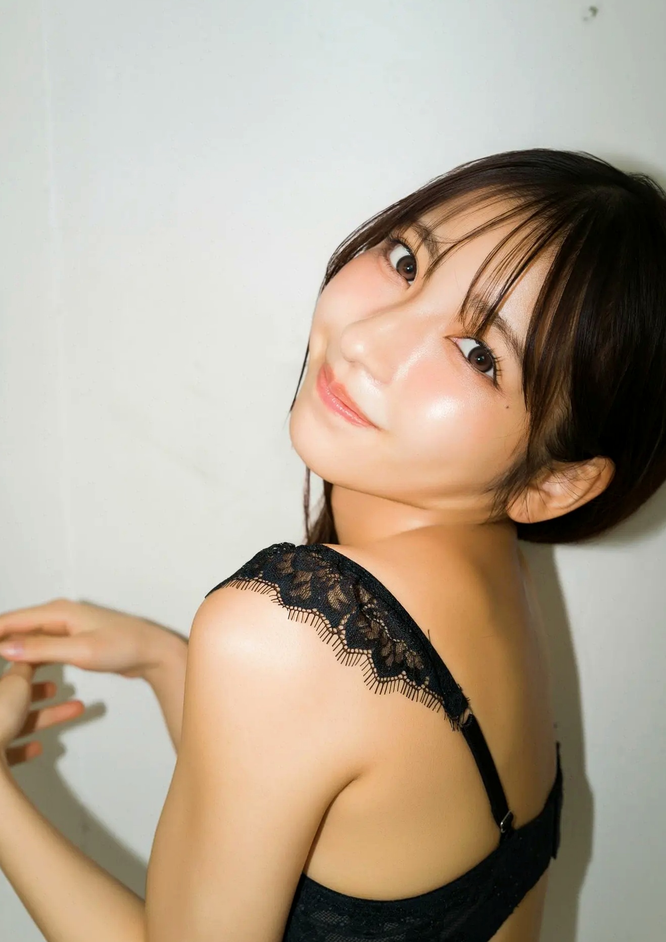 十味 - うしろからギュッとして。 日系童颜巨乳清纯比基尼私房写真
