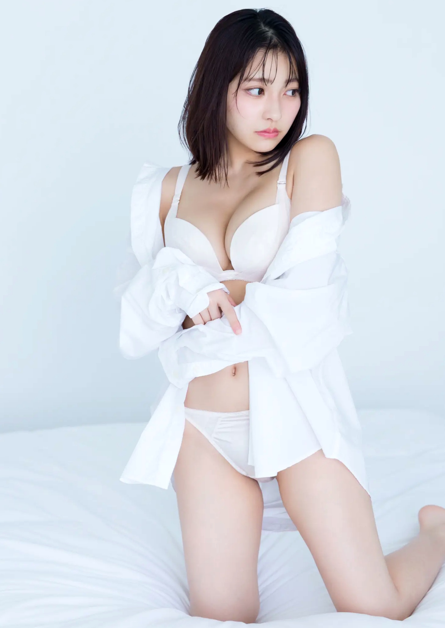 《十味 - We’re waiting for you!!!》日本美少女海边泳池湿身比基尼写真