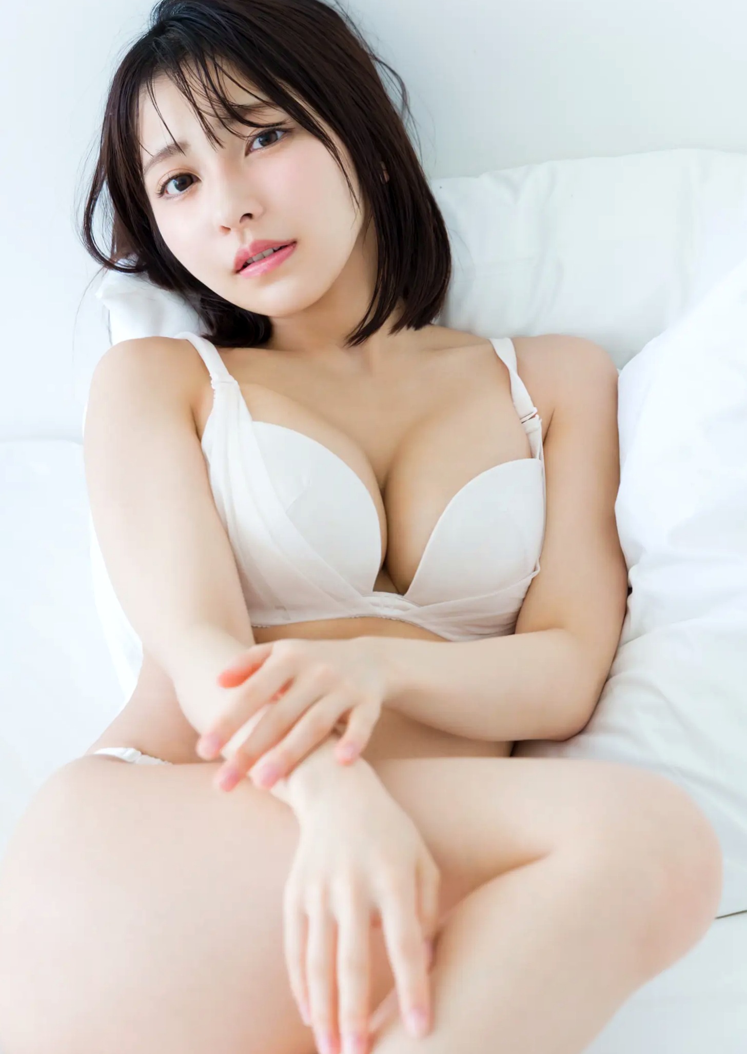 《十味 - We’re waiting for you!!!》日本美少女海边泳池湿身比基尼写真