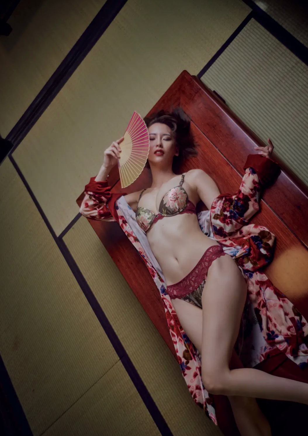 奈月セナ - SILK of the MOON 艺术私房照及户外唯美写真
