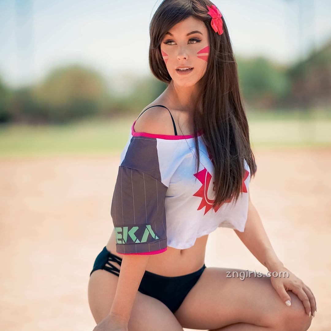 Meg Turney- Cos街霸本田先生