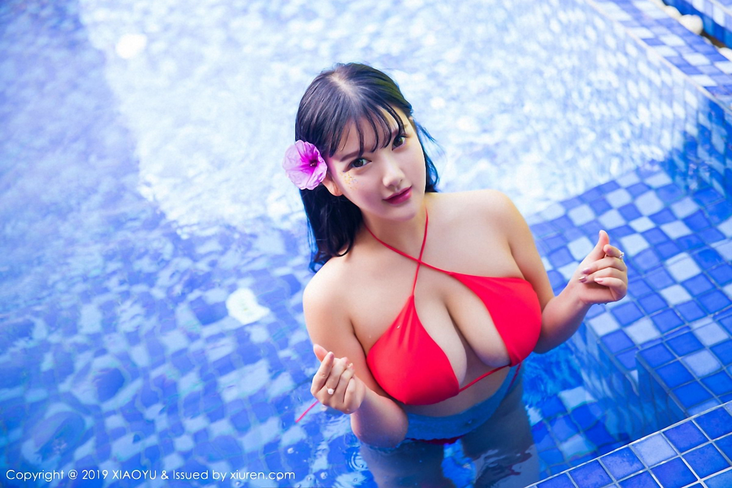 童颜巨乳小尤奈 葱葱郁郁的丛林