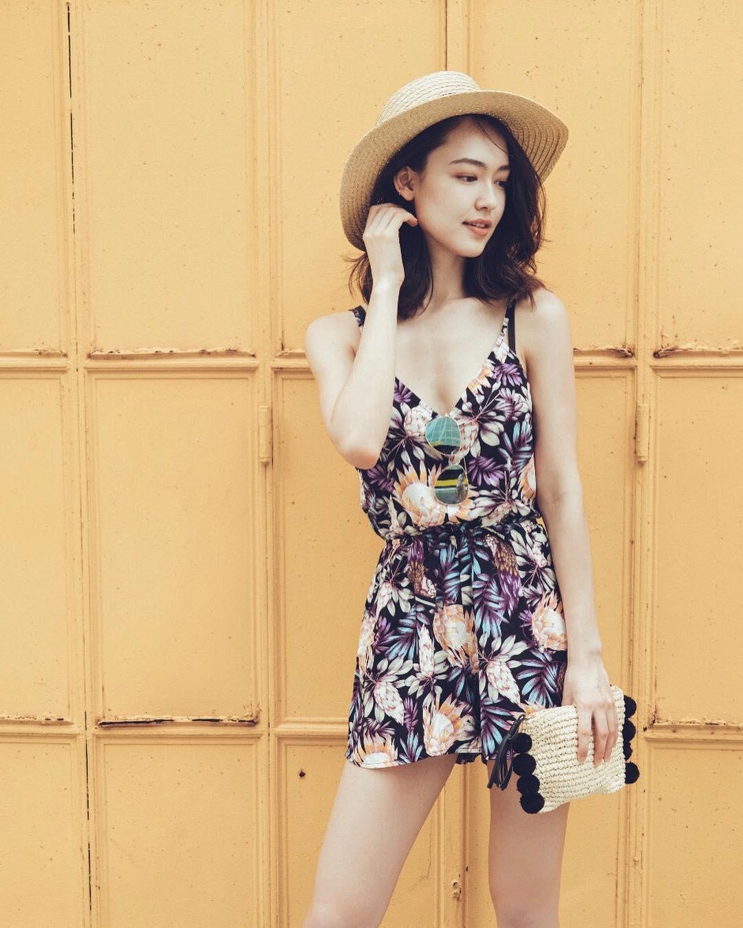 智欣(Fiona Fussi)- Chanel的御用红人素颜美照