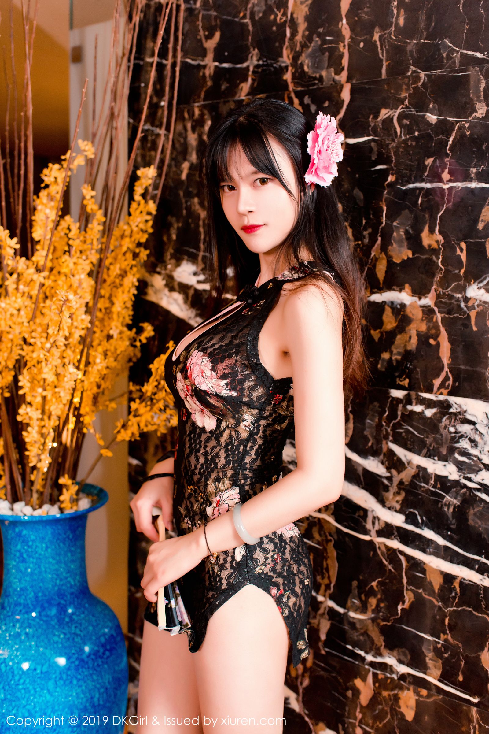 新人模特桃子marry 镂空旗袍蕾丝内衣