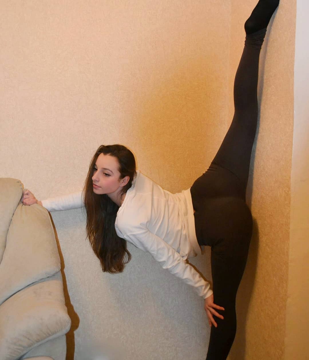 Elena Deligioz- 最清纯的俄罗斯女兵