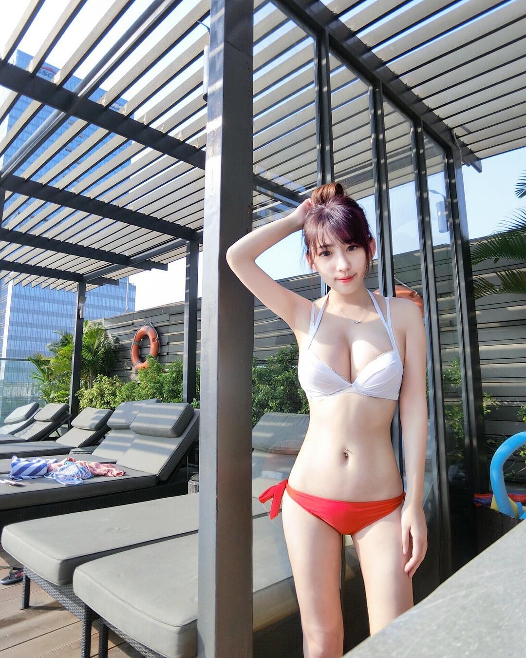 台湾美女护士Elle 女神白衣天使