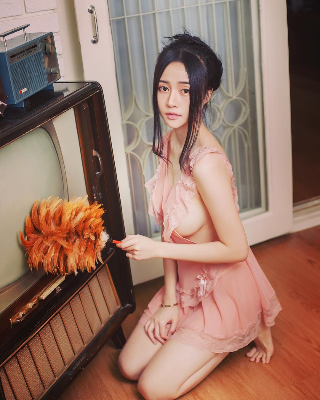 Bunny Donut- 泰国正妹小兔脱衣大绝放出
