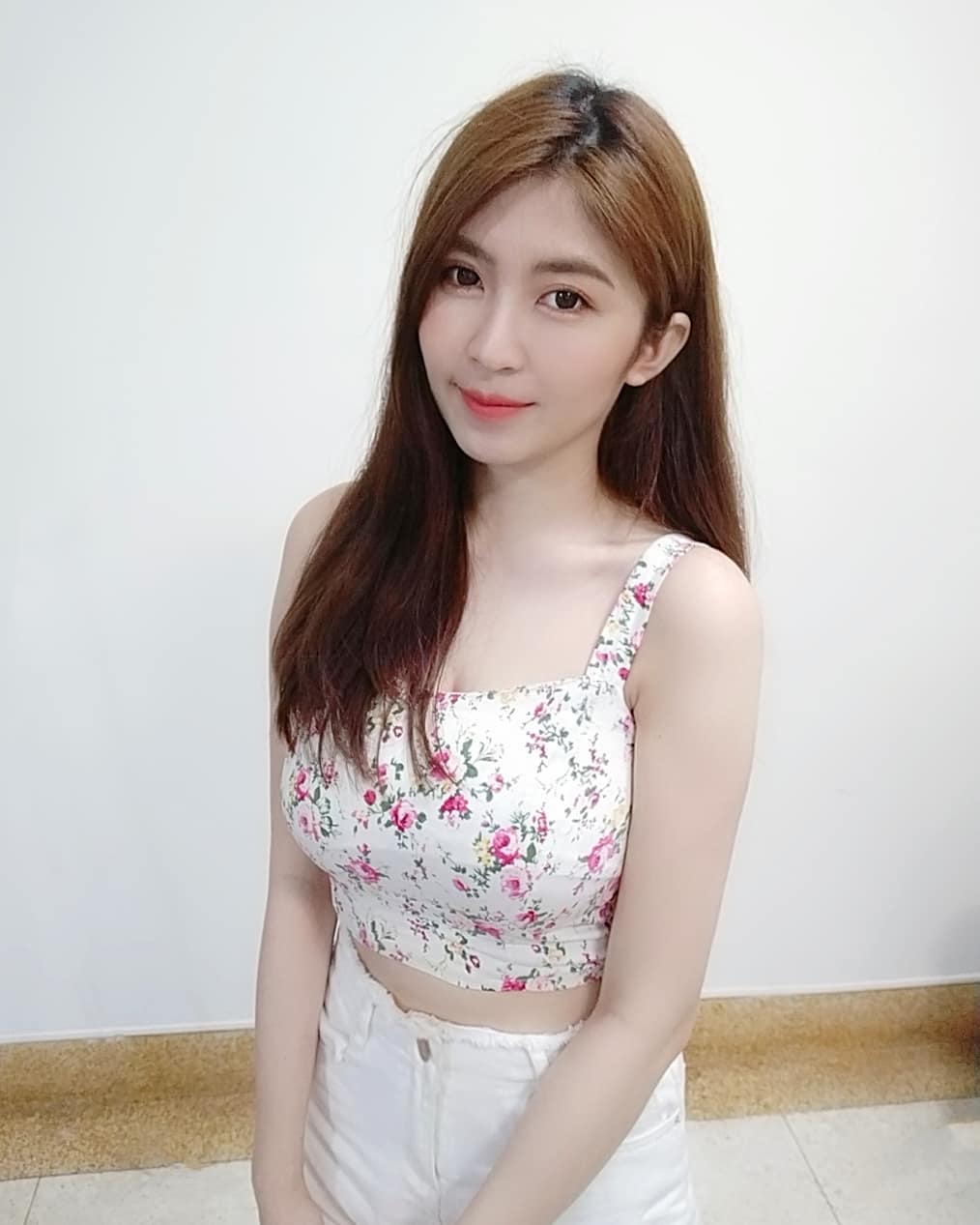 大马正妹李蔼蔚泳装照,爆好身材震惊网友