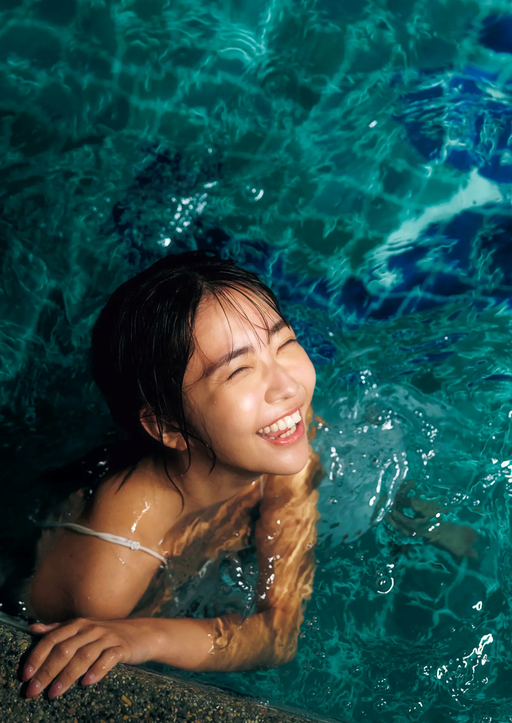 天羽希純 - BONUS 海边沙滩性感比基尼写真 阳光治愈写真