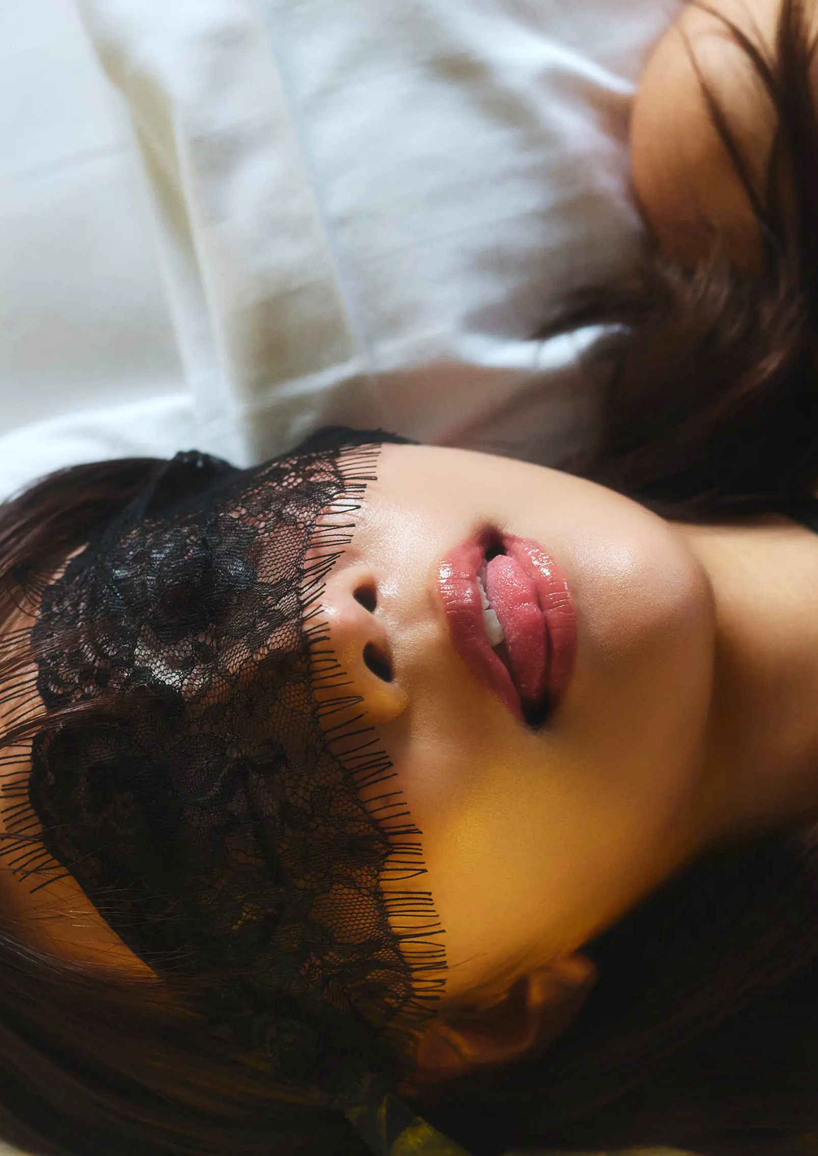 天羽希純 - タ?イタン?ミット?ナイト