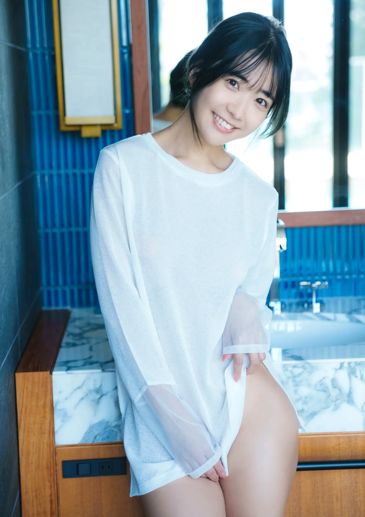 天羽希純《もっと見せたい》阳光沙滩比基尼与大尺度室内唯美写真