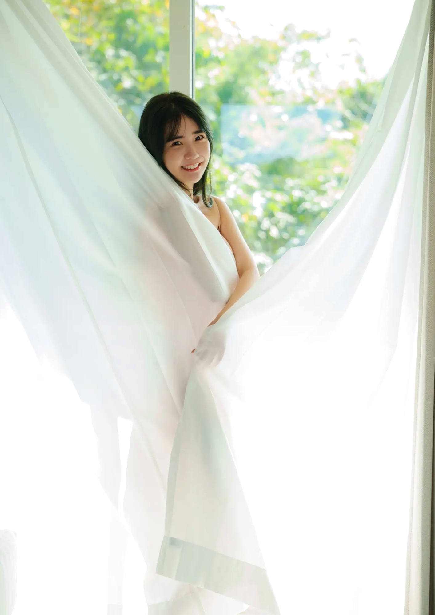 天羽希純《もっと見せたい》阳光沙滩比基尼与大尺度室内唯美写真
