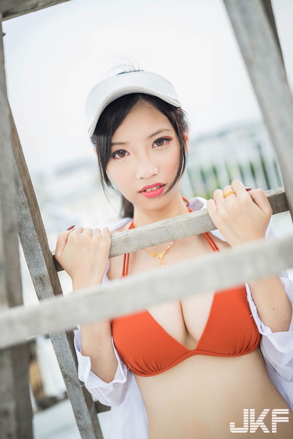 言言kiwi- 32F好身材中路大开