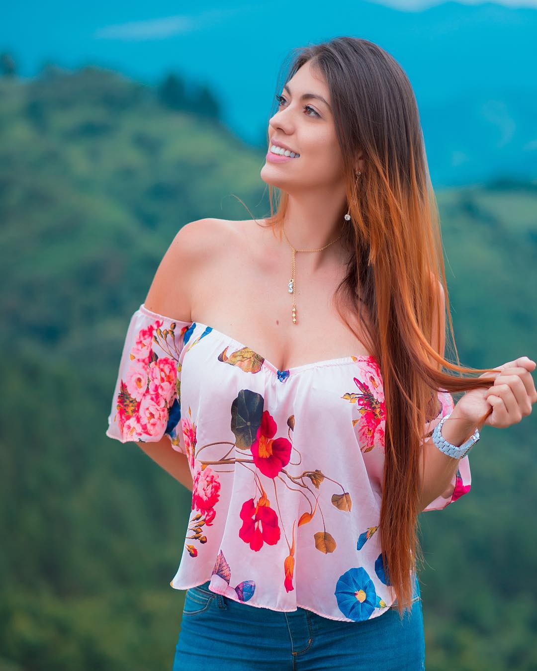 Patty Gonzalez- 地方妈妈身材充满暴力美学