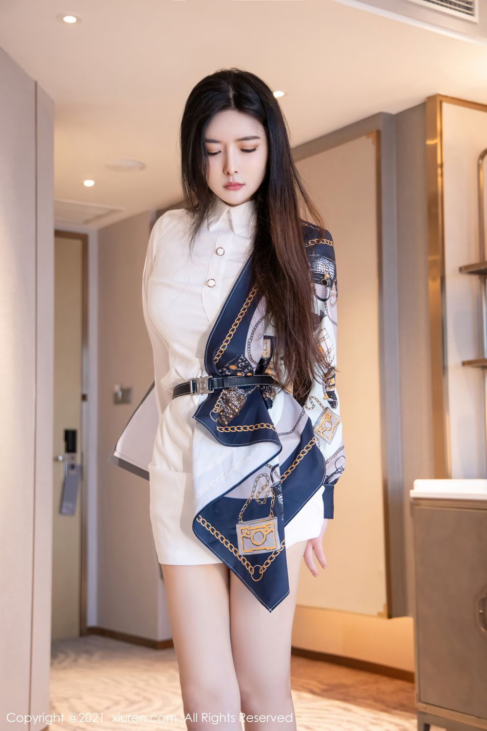 楚楚动人白露小猪 婀娜多姿曼妙身段