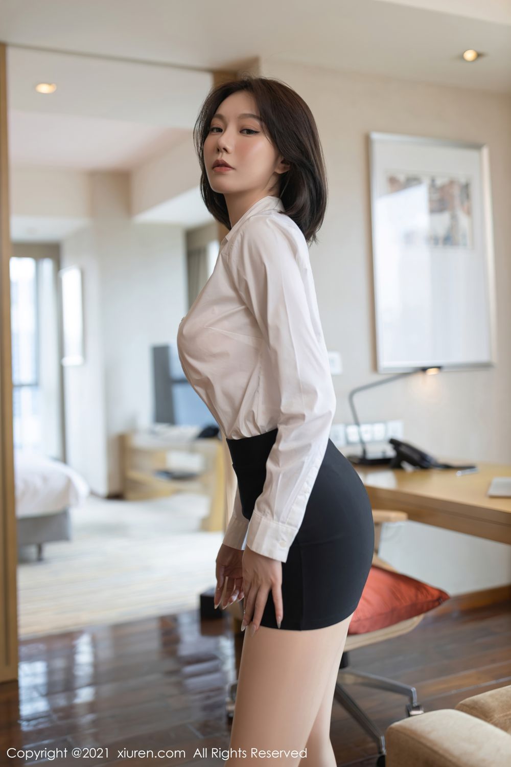 安然Maleah的职业装 浑然天成完美搭配