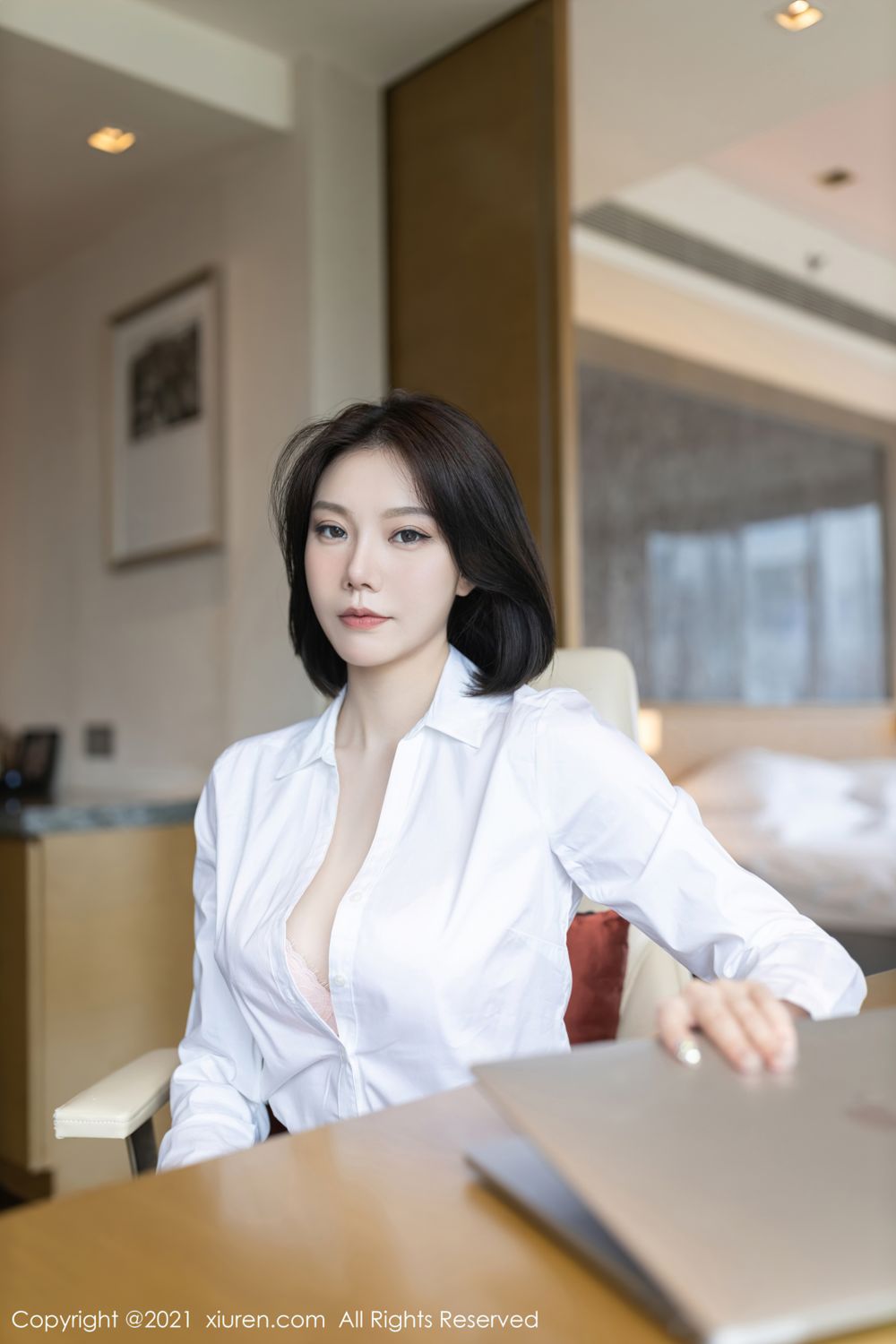 安然Maleah的职业装 浑然天成完美搭配